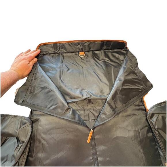 CRG Prestige 2-in-1 Garment Bag Dark Gray Tan Brown Travel Casual Bag NEW NWT - Picture 12 of 14